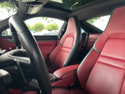 2025 Porsche 911 Carrera