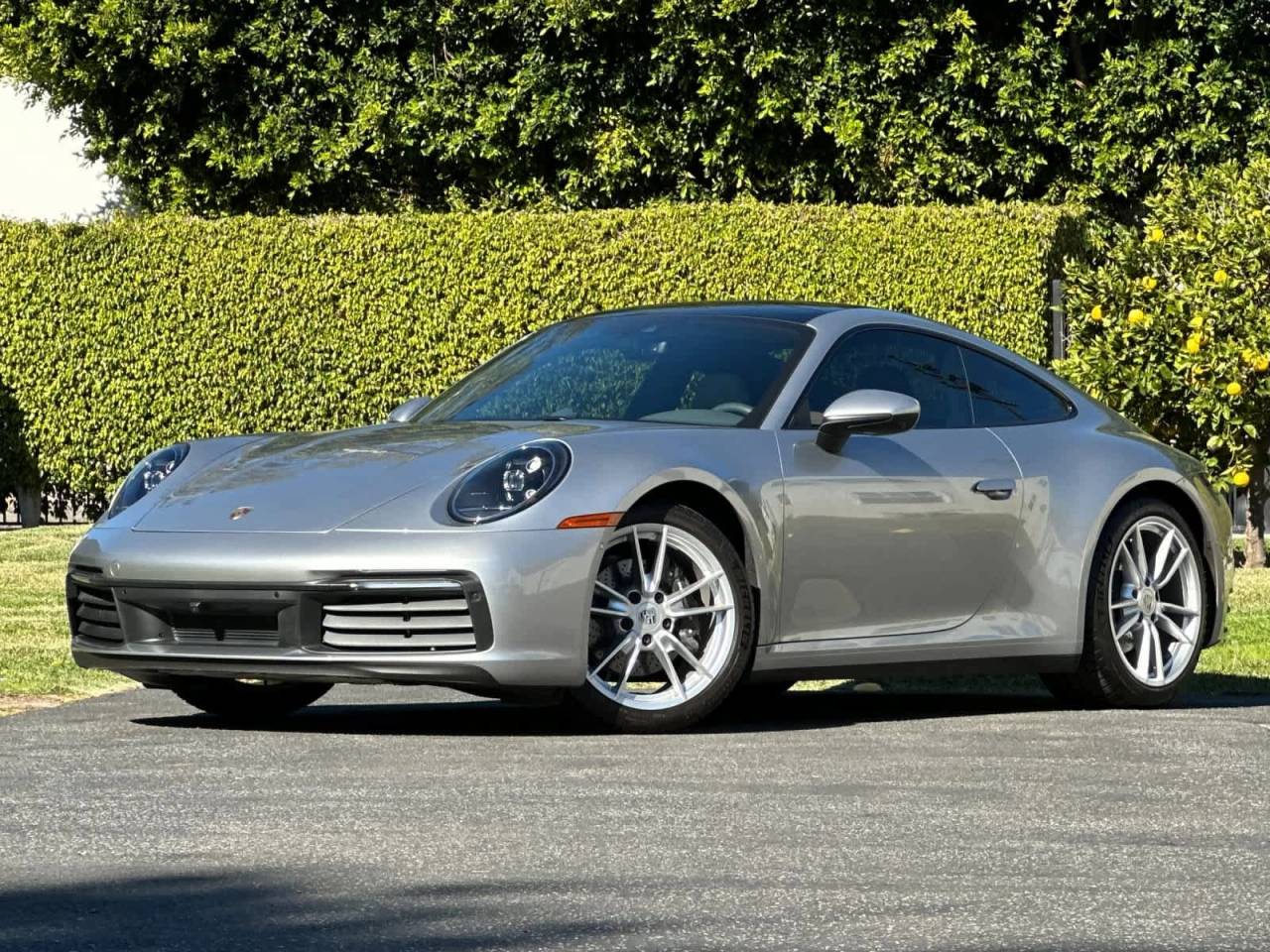 2024 Porsche 911 Carrera