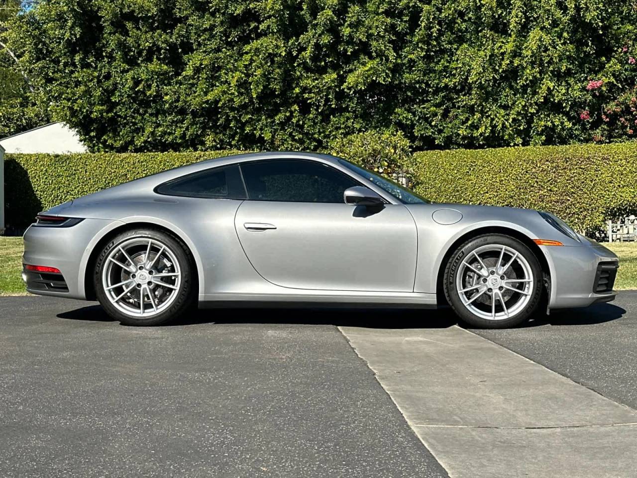 2024 Porsche 911 Carrera