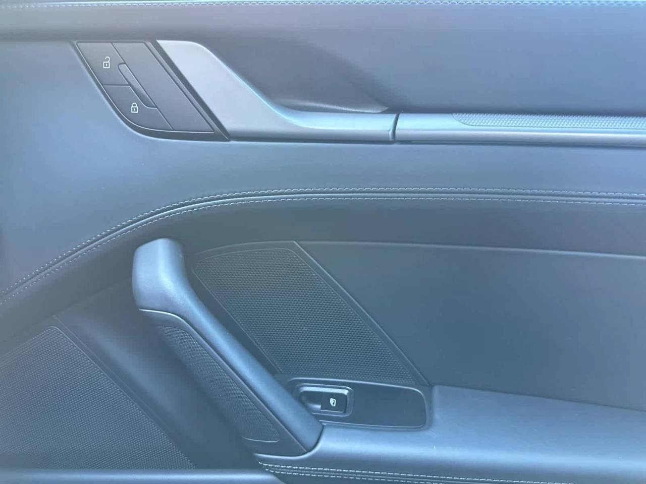 2025 Porsche 911 Carrera