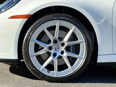 2025 Porsche 911 Carrera