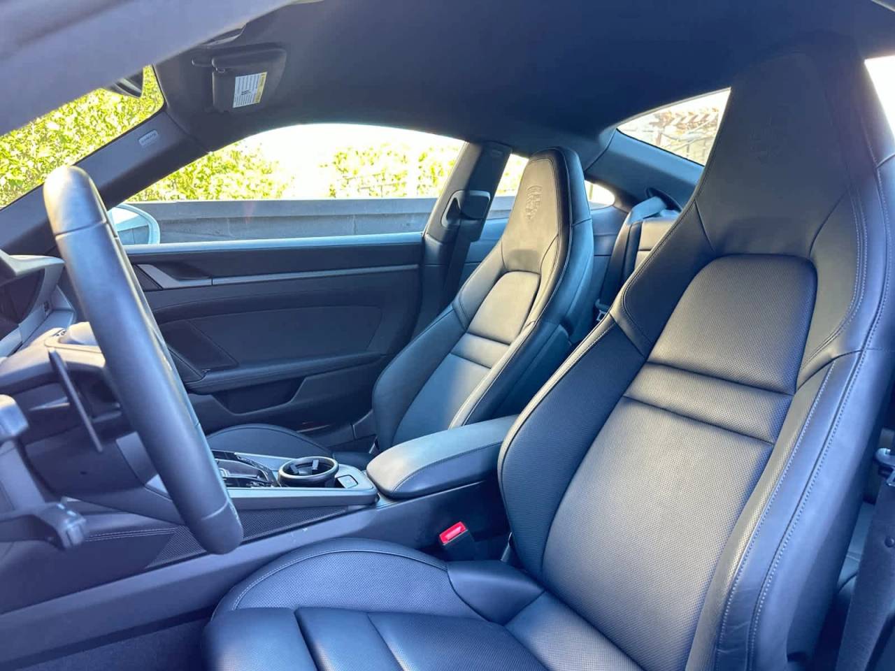 2025 Porsche 911 Carrera