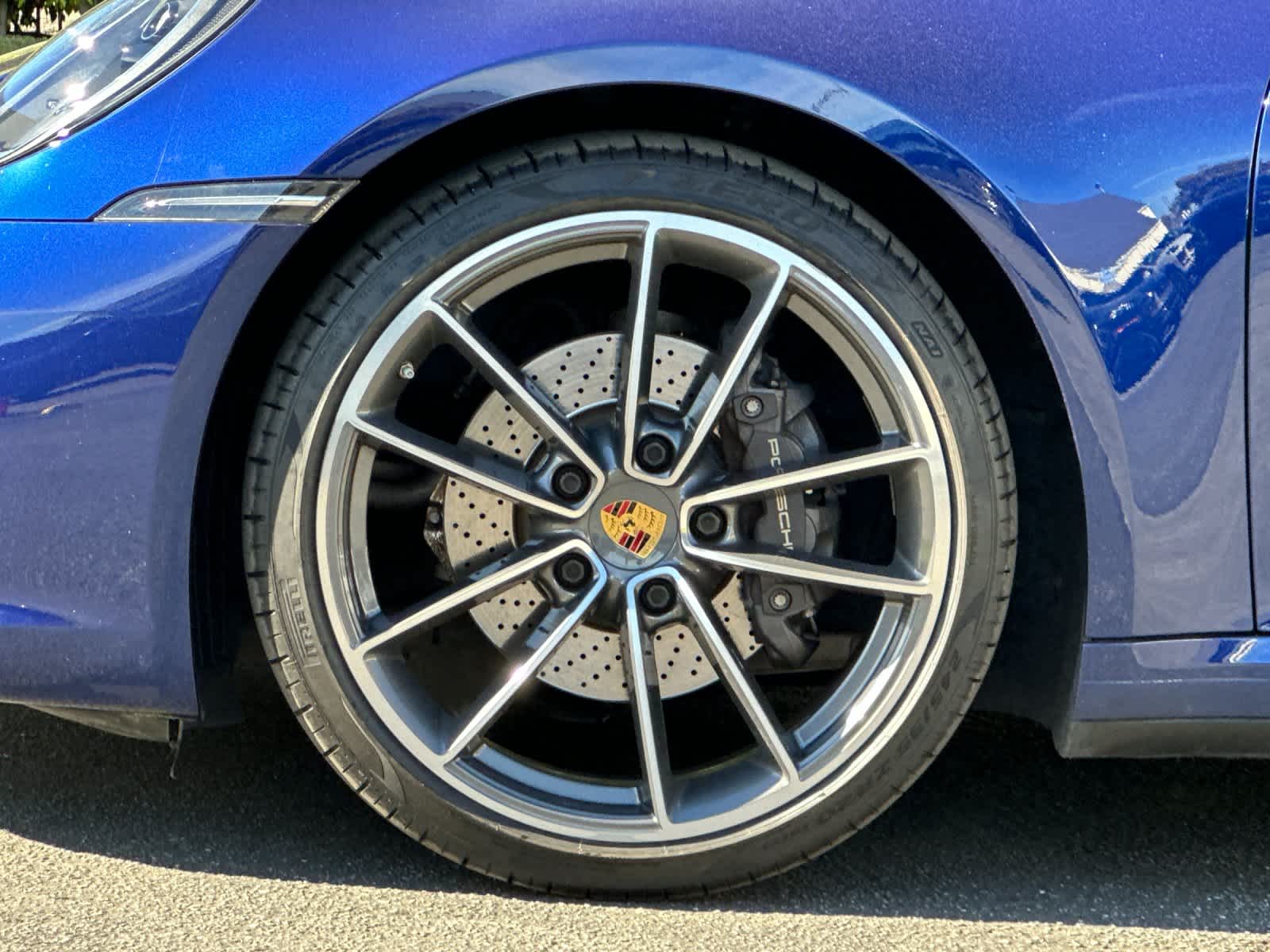 2020 Porsche 911 Carrera