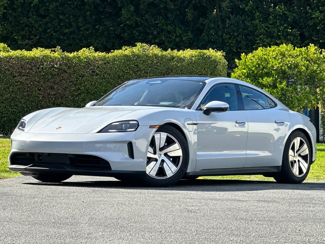 2026 Porsche Taycan 4