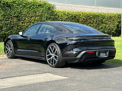 2026 Porsche Taycan Taycan Black Edition