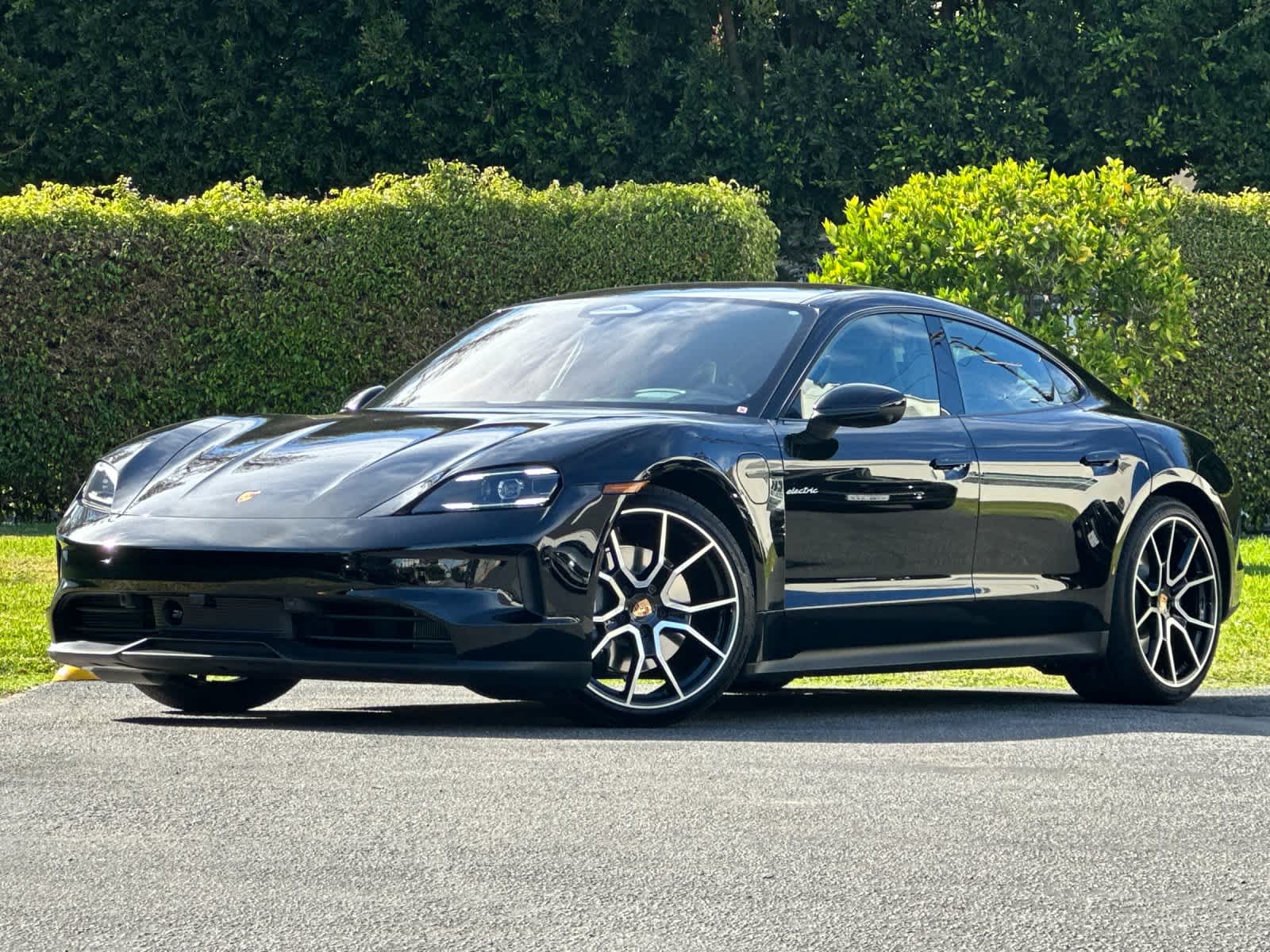 2026 Porsche Taycan Taycan 4