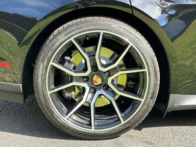 2026 Porsche Taycan Taycan 4