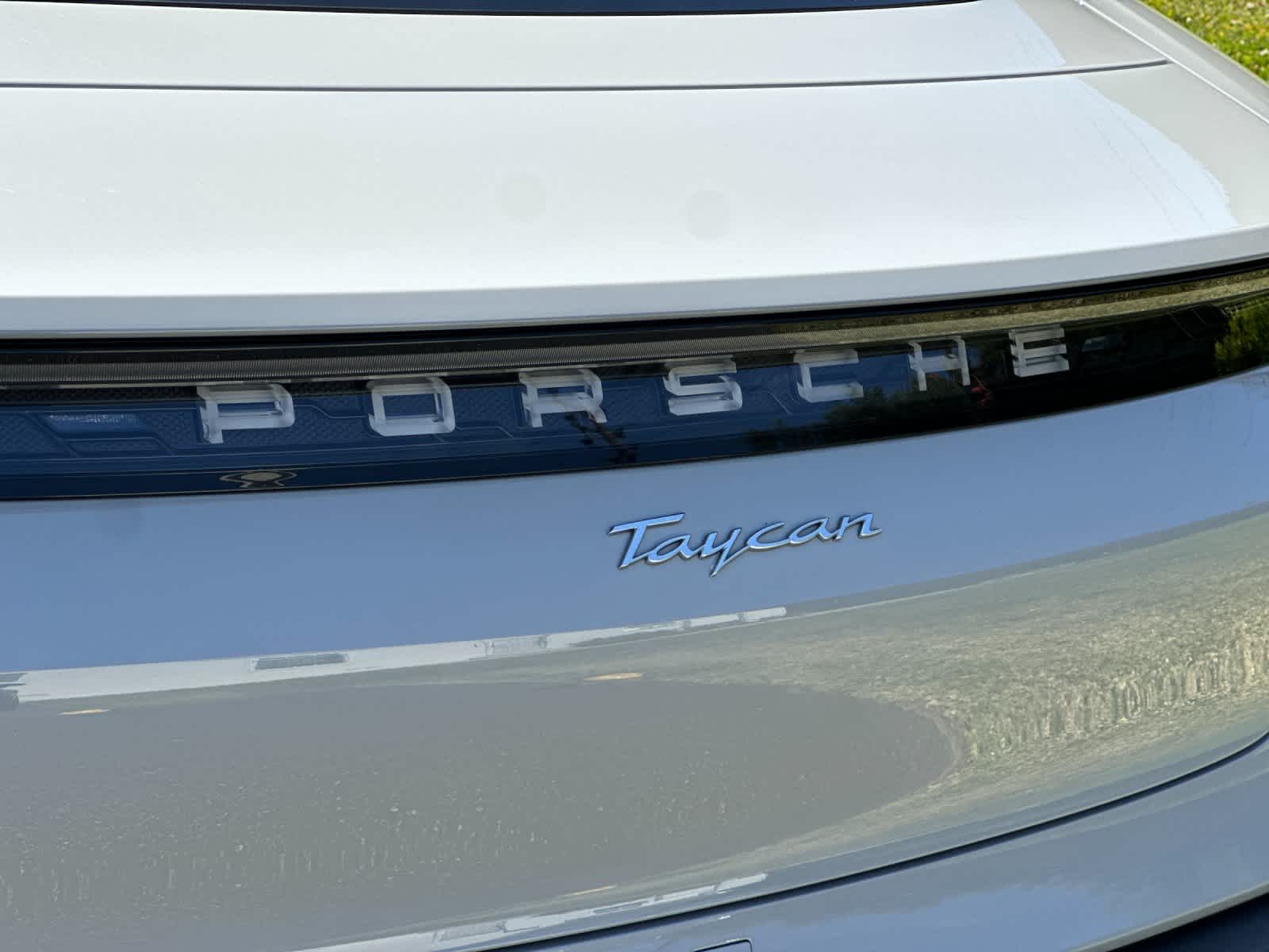 2023 Porsche Taycan Base