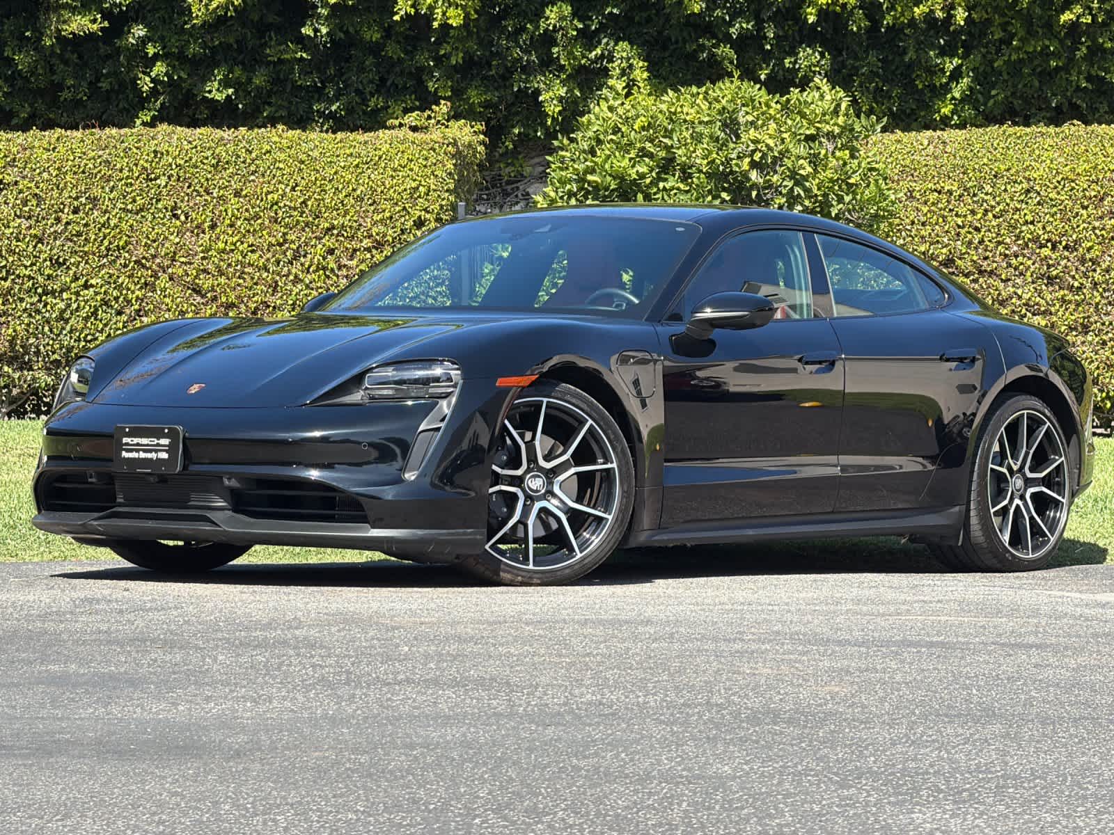 2023 Porsche Taycan Taycan