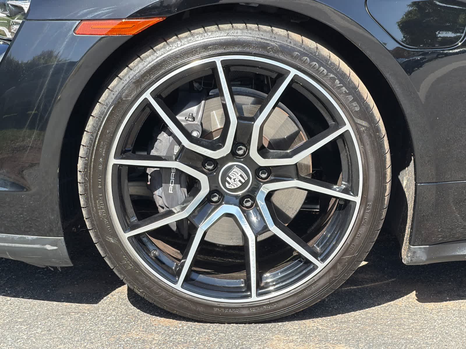 2023 Porsche Taycan Taycan