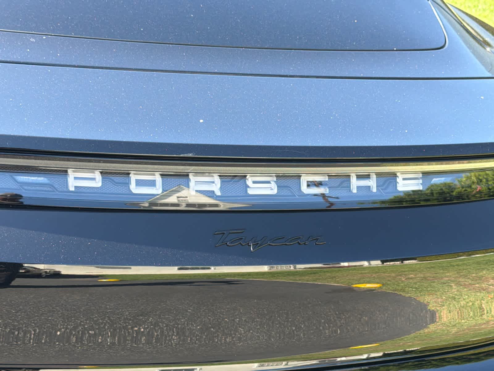 2023 Porsche Taycan Taycan