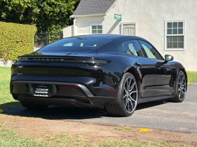 2023 Porsche Taycan Taycan