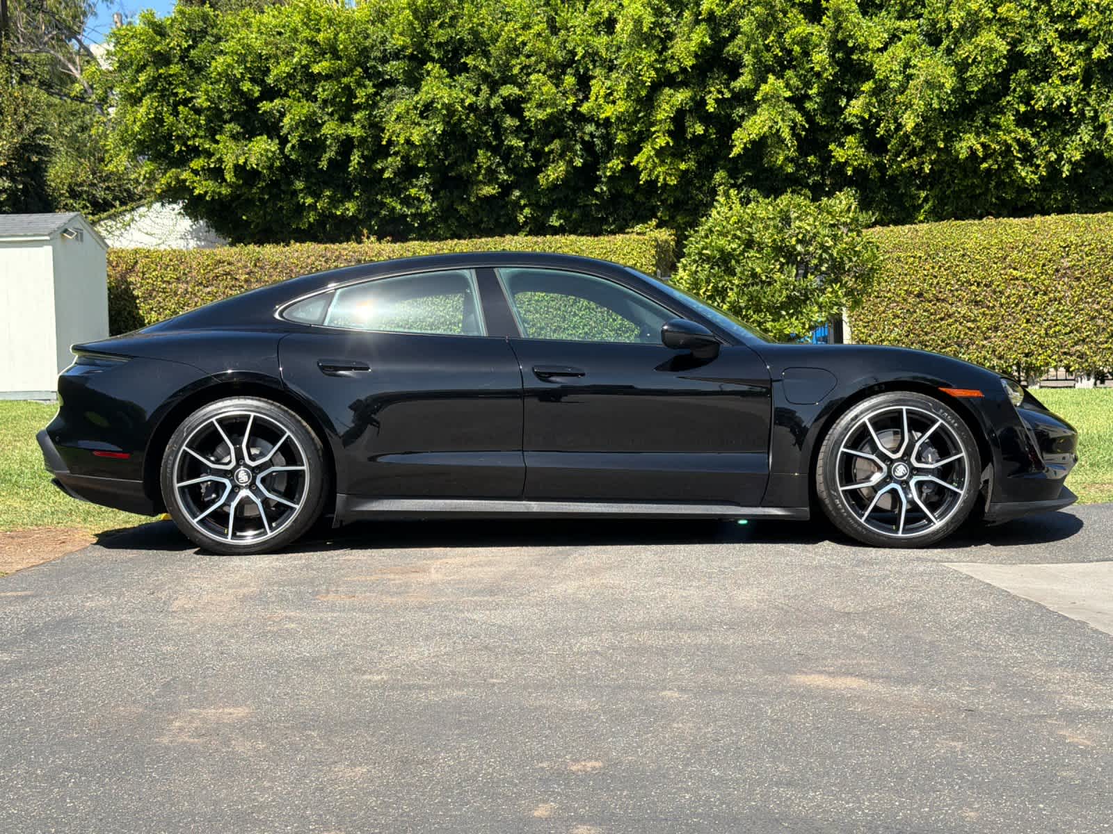 2023 Porsche Taycan Taycan