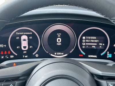 2026 Porsche Taycan Taycan Black Edition