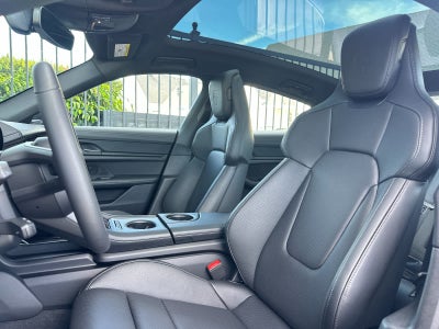 2026 Porsche Taycan Taycan Black Edition