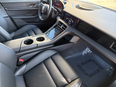 2023 Porsche Taycan Taycan
