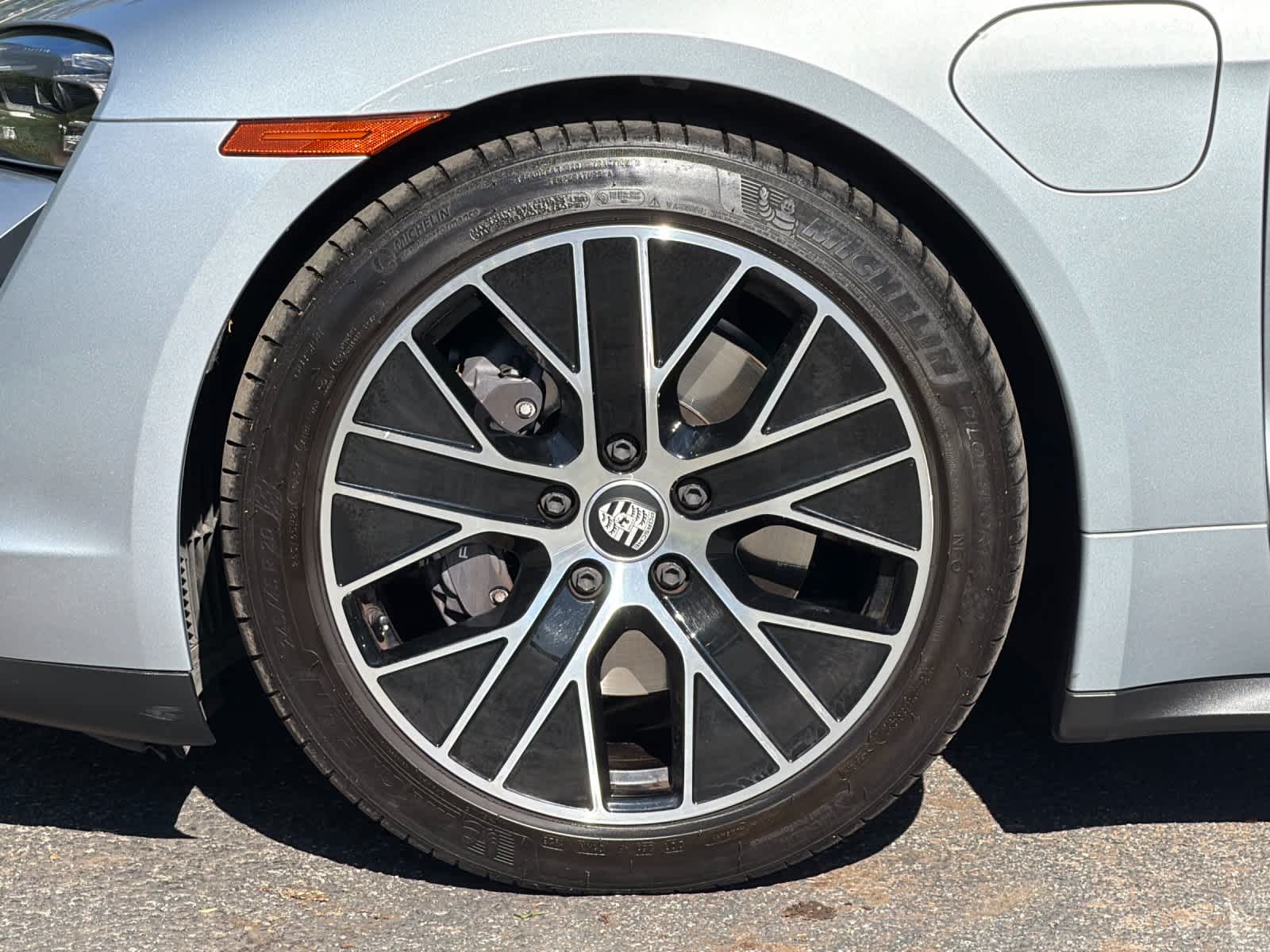 2023 Porsche Taycan Taycan