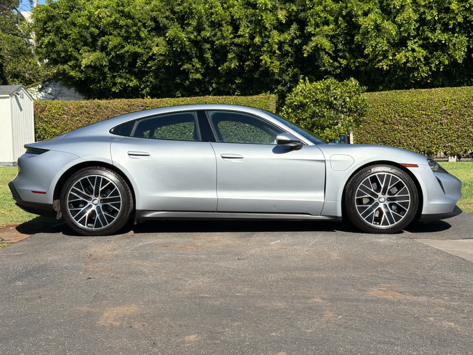2023 Porsche Taycan Taycan