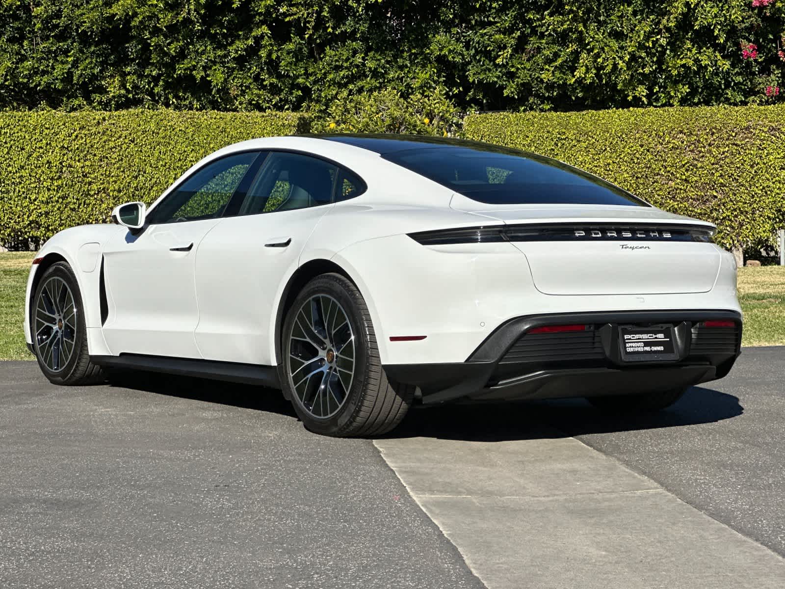 2024 Porsche Taycan RWD