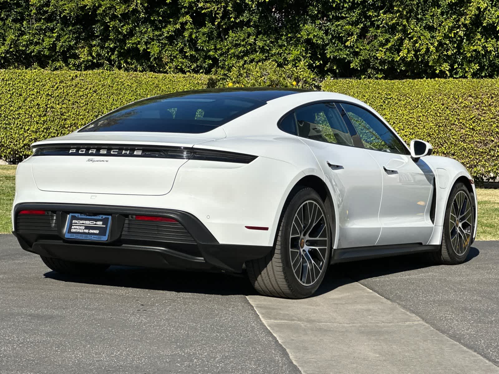 2024 Porsche Taycan RWD