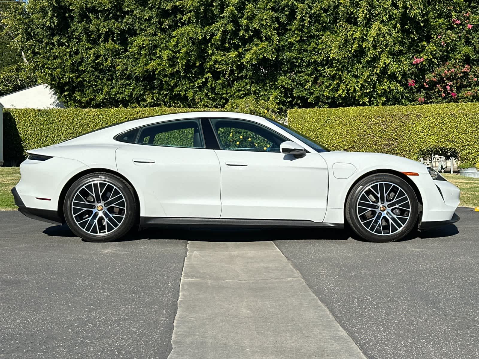 2024 Porsche Taycan RWD