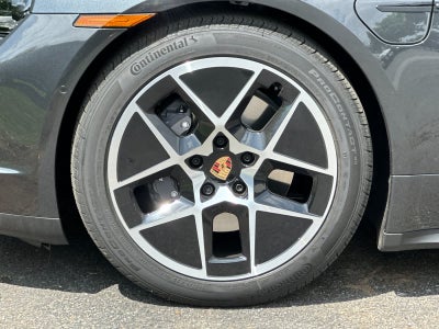 2026 Porsche Taycan Taycan