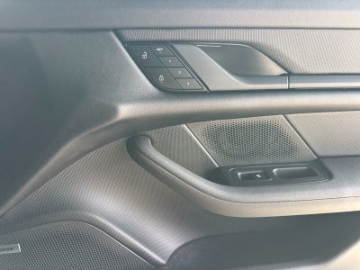 2024 Porsche Taycan Base
