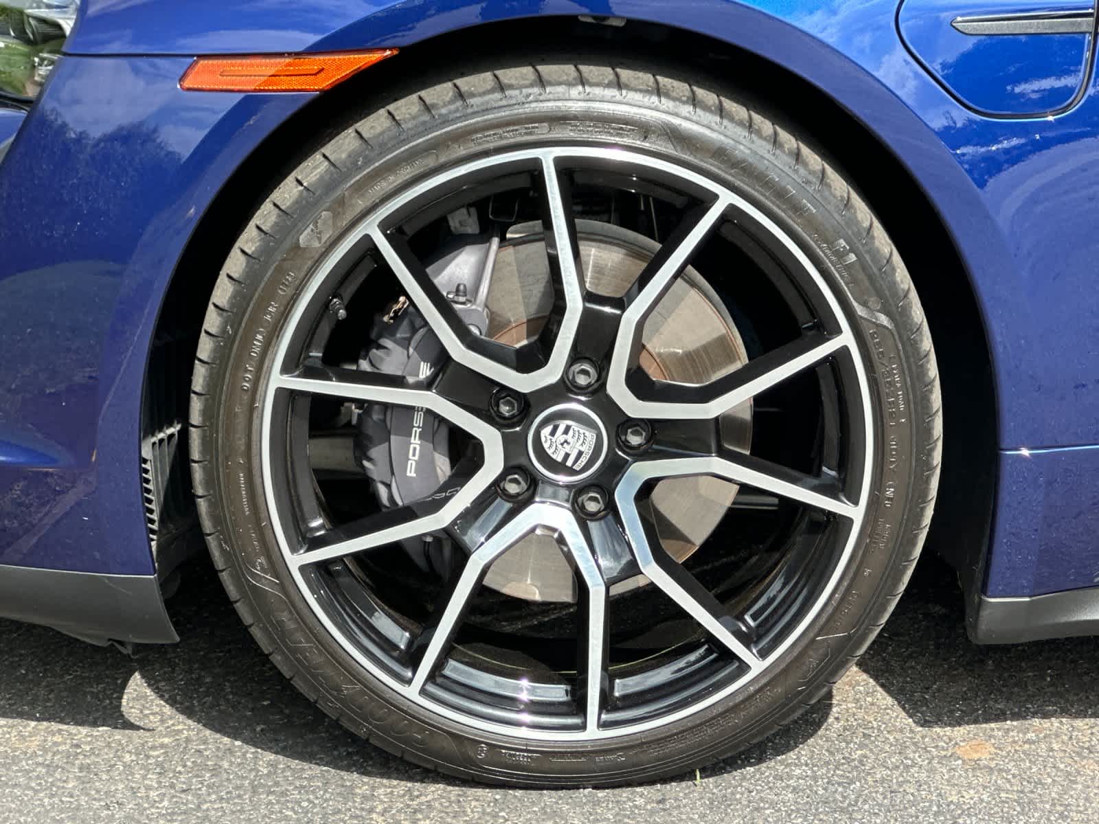2024 Porsche Taycan Base