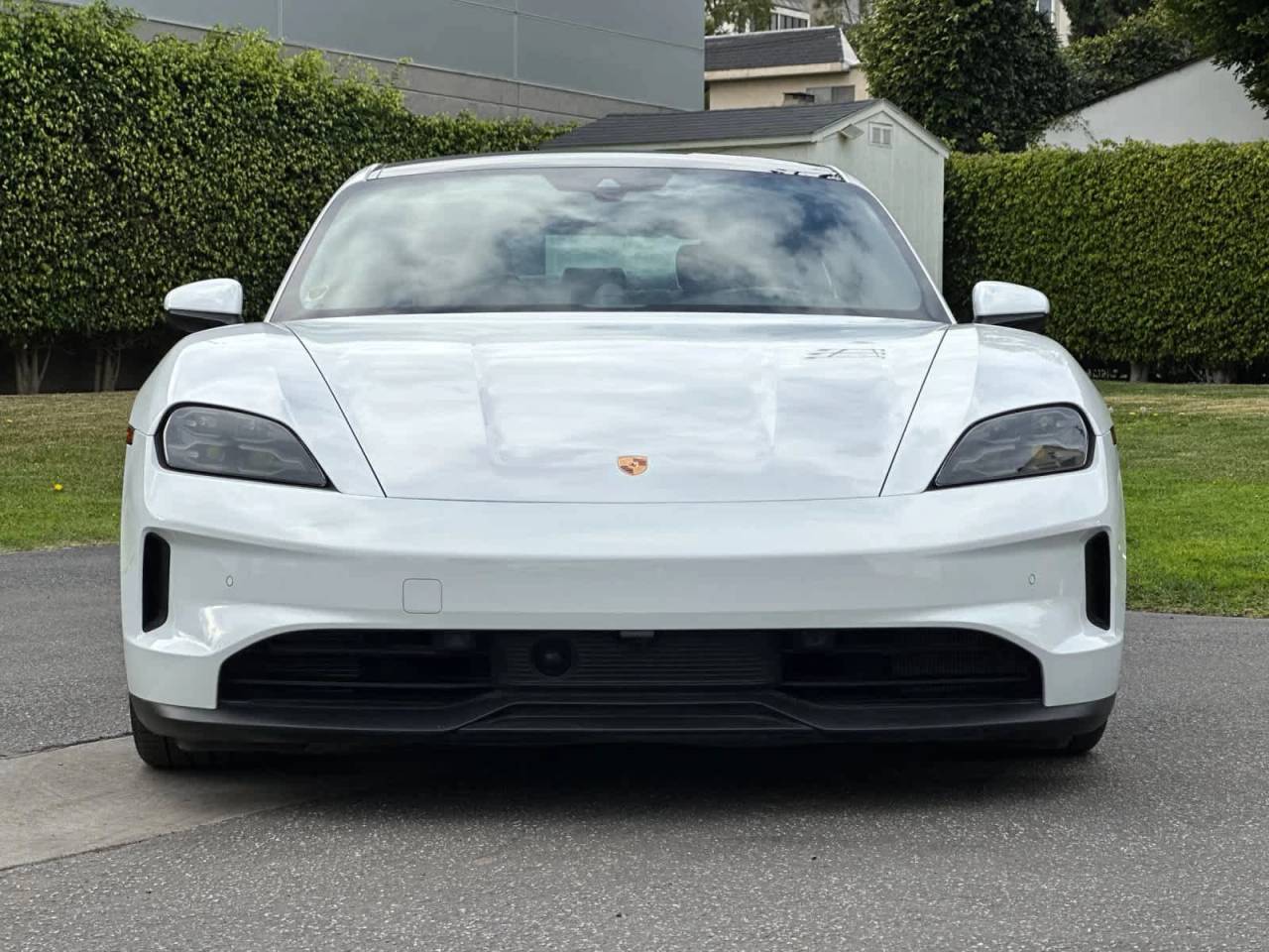 2025 Porsche Taycan RWD