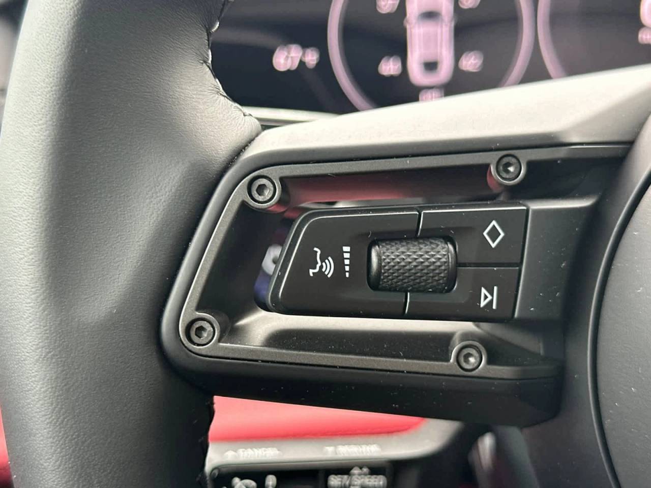 2025 Porsche Taycan RWD