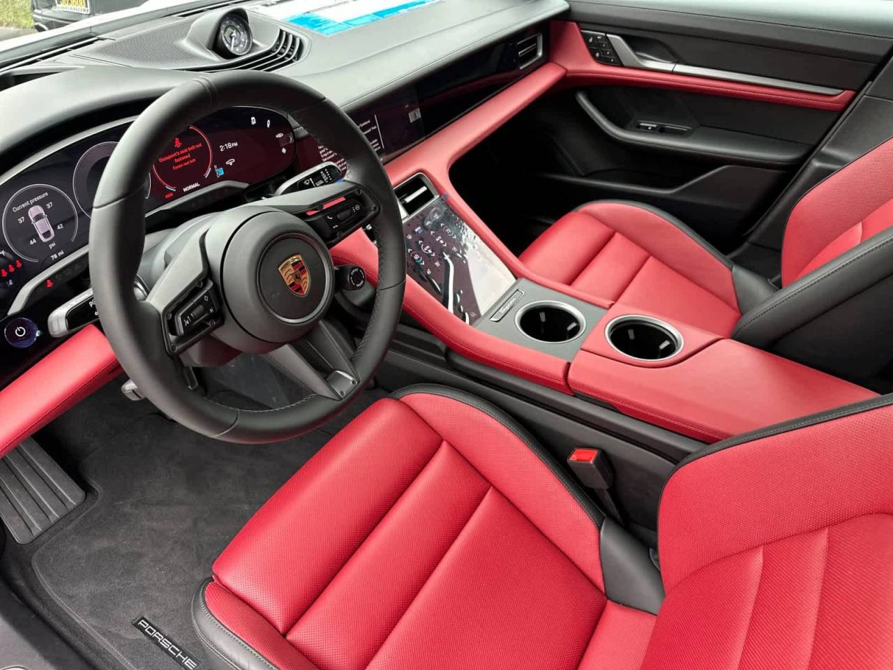 2025 Porsche Taycan RWD