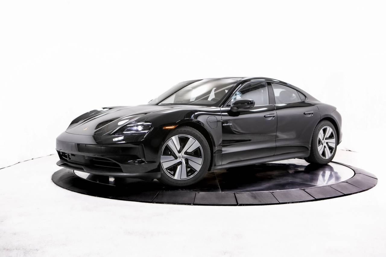 2026 Porsche Taycan 4