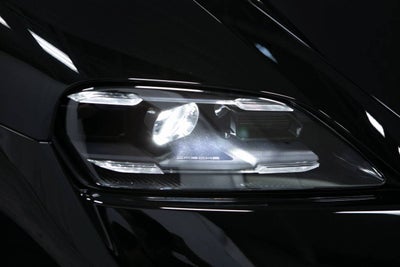 2026 Porsche Taycan 4