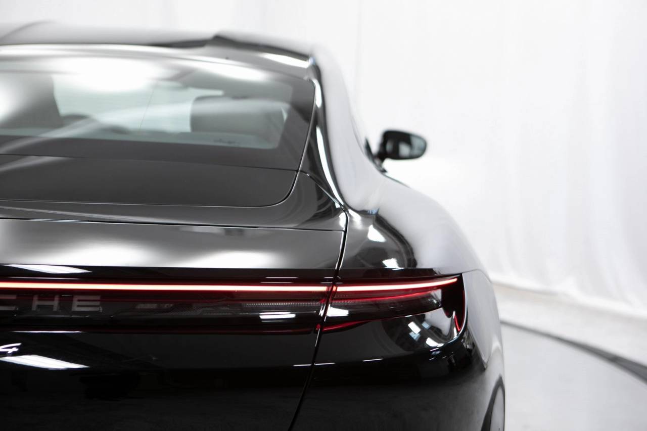 2026 Porsche Taycan 4