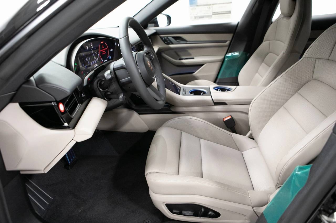 2026 Porsche Taycan 4