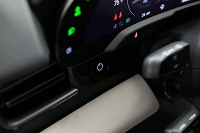 2026 Porsche Taycan 4