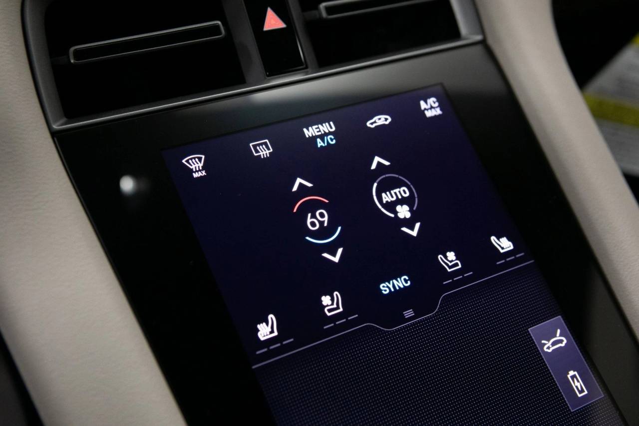 2026 Porsche Taycan 4