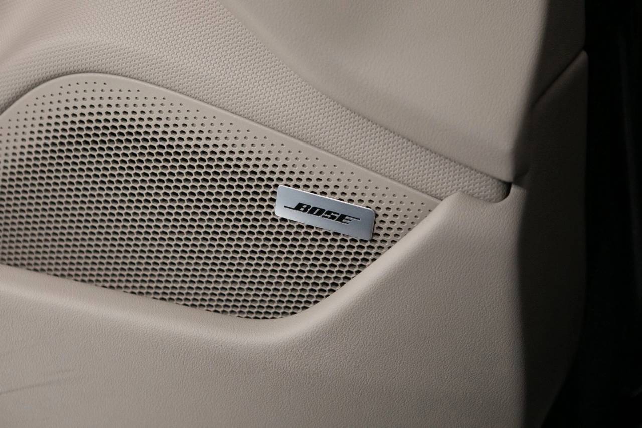 2026 Porsche Taycan 4