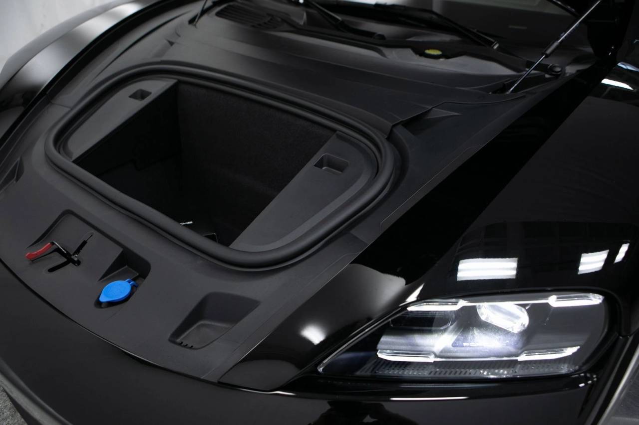2026 Porsche Taycan 4