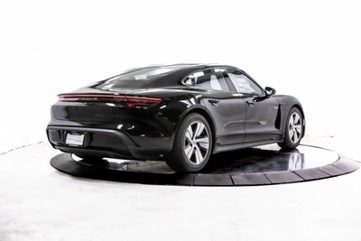 2026 Porsche Taycan 4