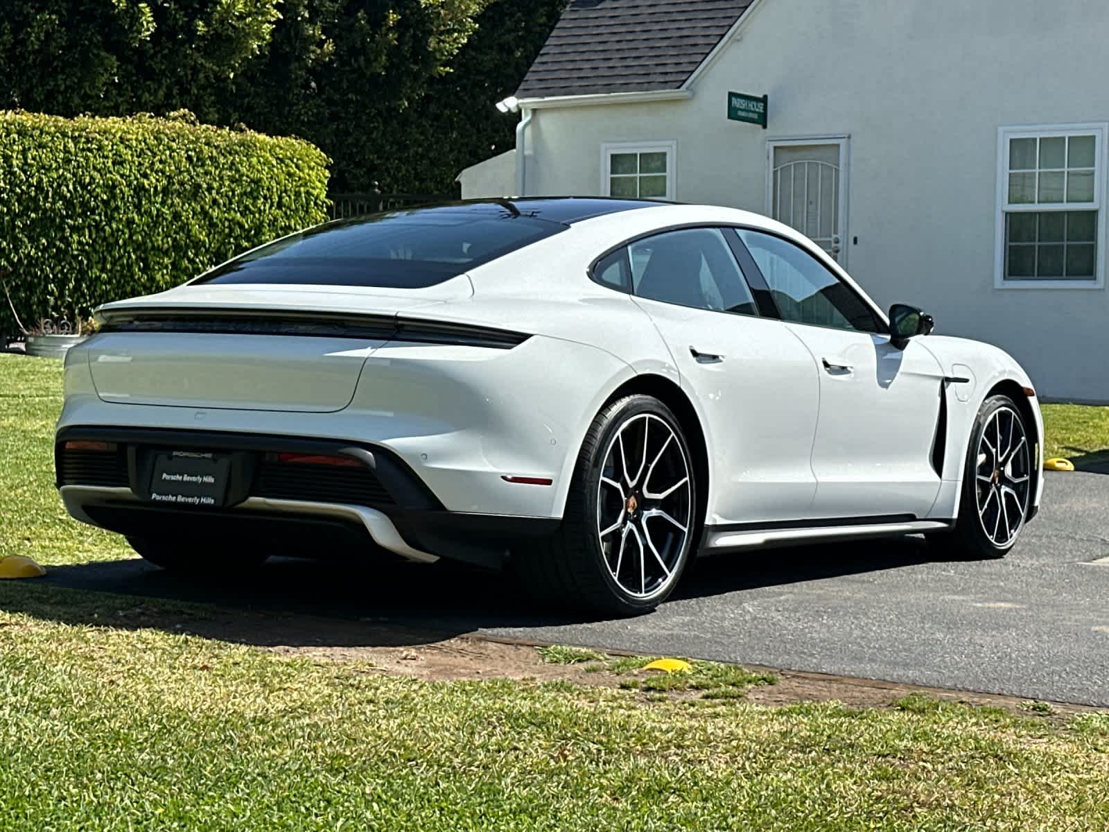 2026 Porsche Taycan Taycan Black Edition