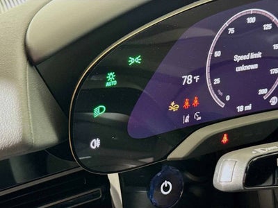 2025 Porsche Taycan 4