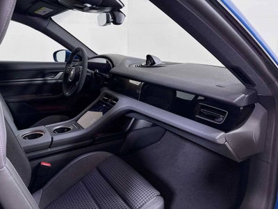 2025 Porsche Taycan 4