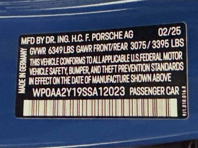 2025 Porsche Taycan 4