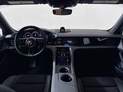 2025 Porsche Taycan 4