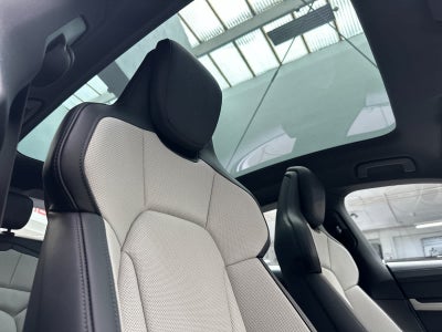 2026 Porsche Taycan 4 Black Edition