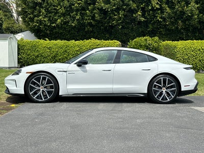 2026 Porsche Taycan 4 Black Edition