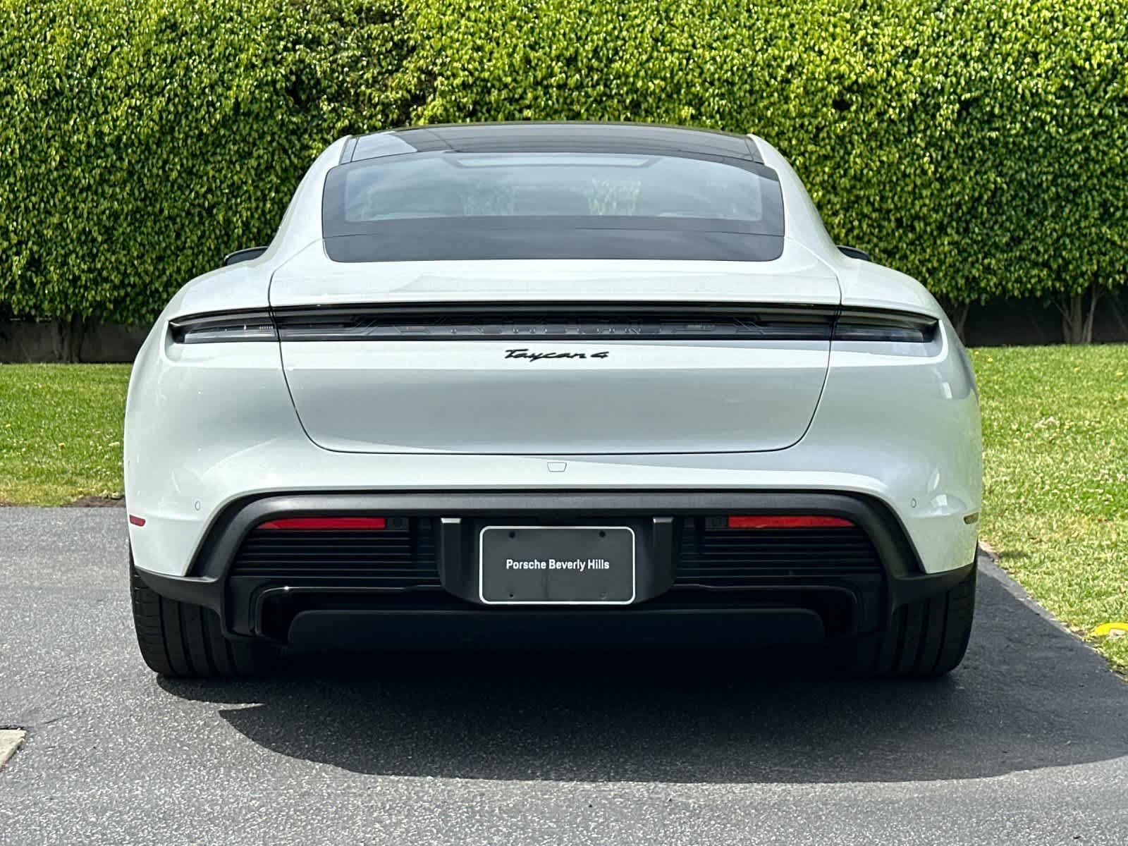 2026 Porsche Taycan 4 Black Edition