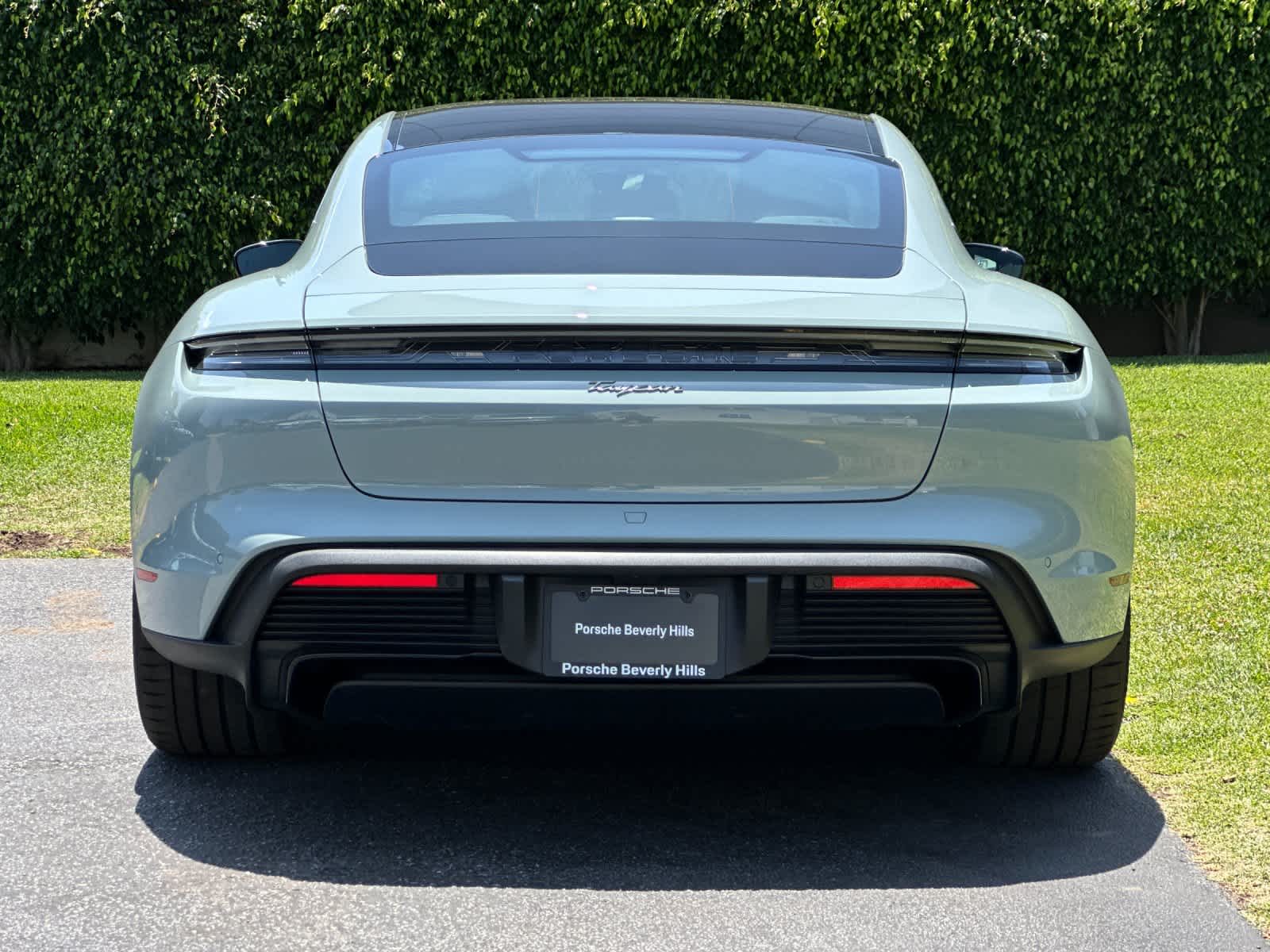 2026 Porsche Taycan Taycan Black Edition