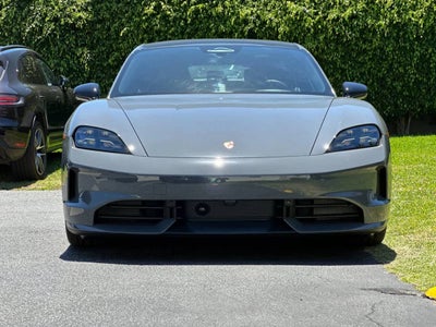 2026 Porsche Taycan Taycan Black Edition